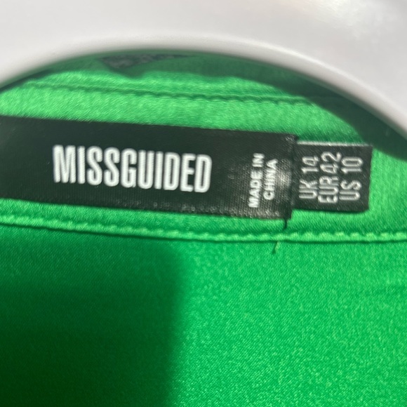 Misguided oversized button up size 10 - Picture 9 of 10